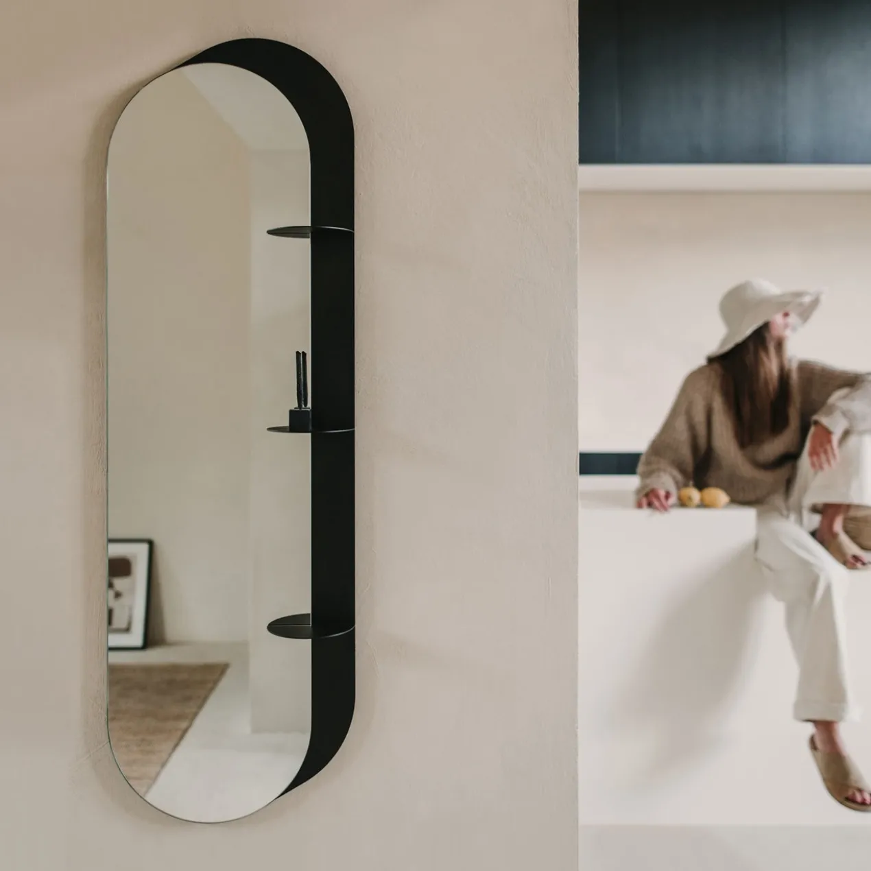 Mirror °02 Sand