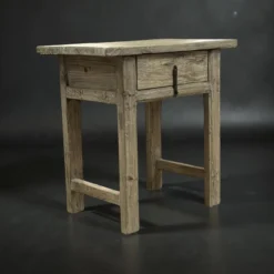 Nachtkastje met la naturel uniek