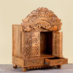 Nayan - Handgesneden Mandir van Mangohout
