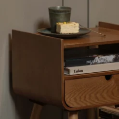 Nils nachtkastje/bijzettafel hout naturel [fsc]