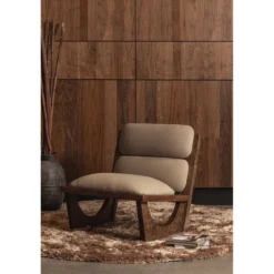 Opulent fauteuil boucle/hout naturel