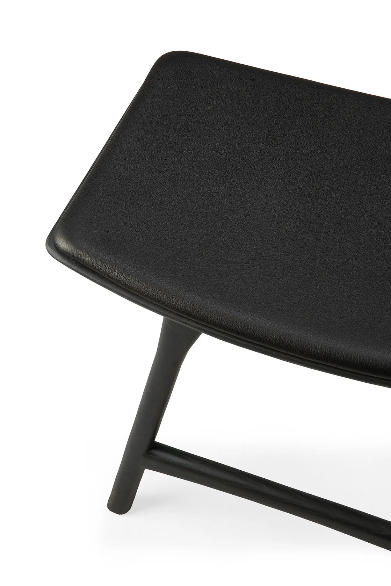 Osso kruk 45 - zwart eiken - zwart leer