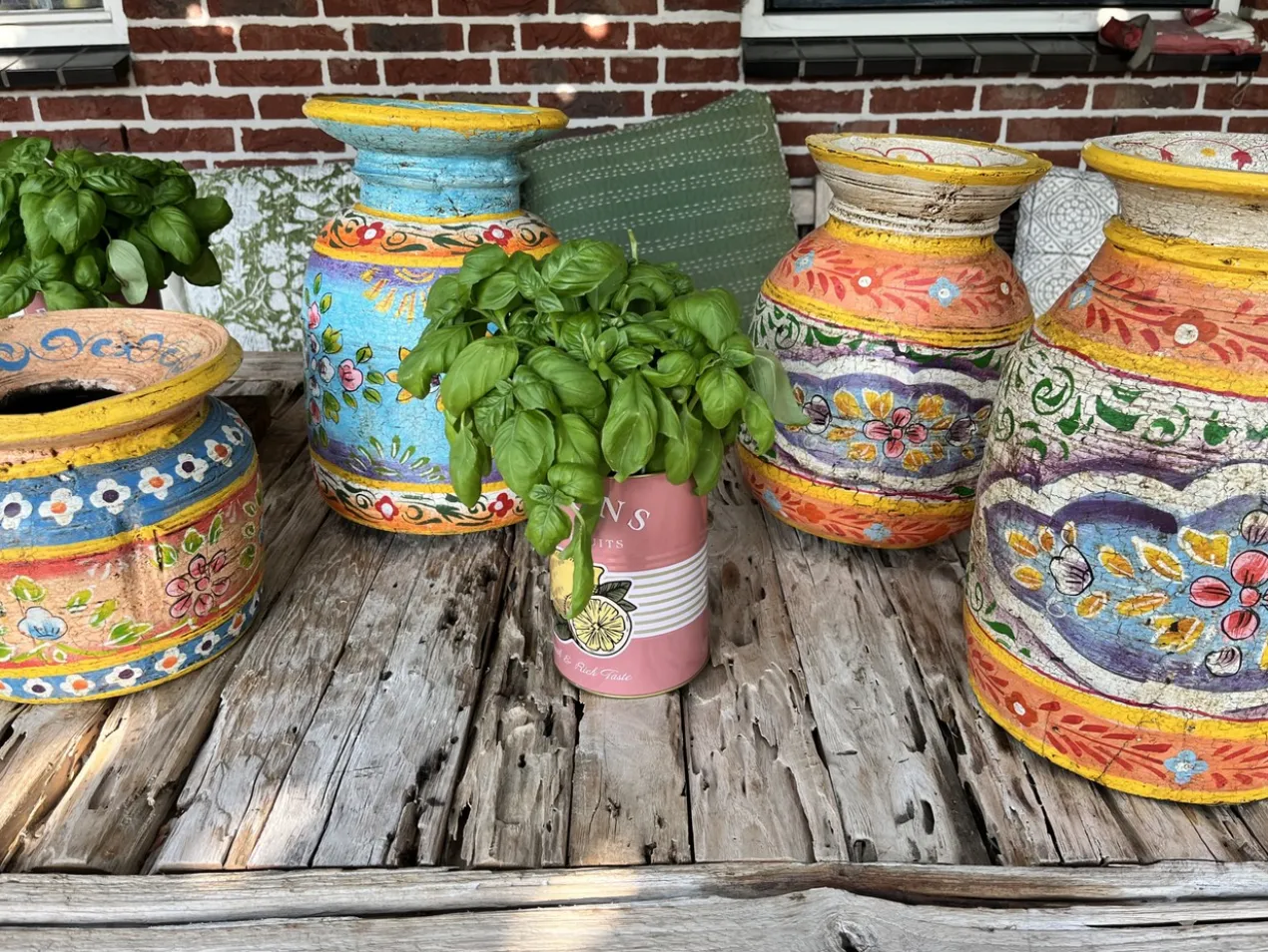 Oude pot Handbeschilderd H35 cm