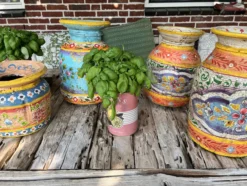 Oude pot Handbeschilderd H20 cm