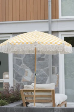 Parasol golden hour