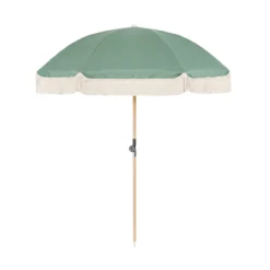 Parasol moss haven