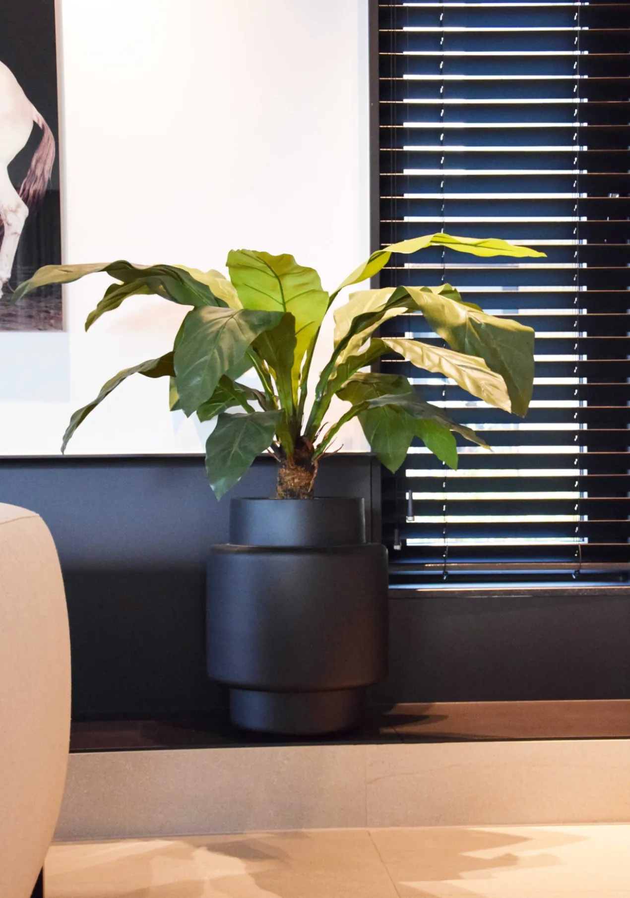 Plantenpot Billund S black Ø40 x H50 cm