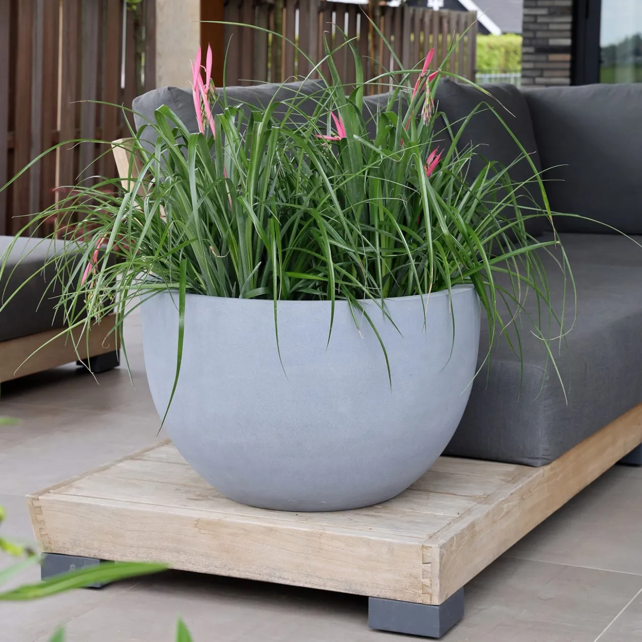 Plantenpot Louisiana grey Ø60 x H38 cm