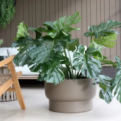 Plantenpot Nyborg L taupe Ø70 x H40cm
