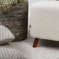 Poef Julia boucle beige