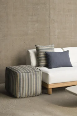 Poef Zahara outdoor blue stripe