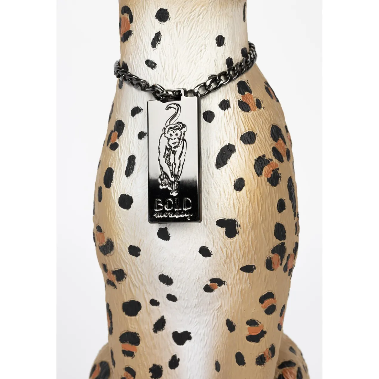 Proudly crowned panther vloer lamp spotted