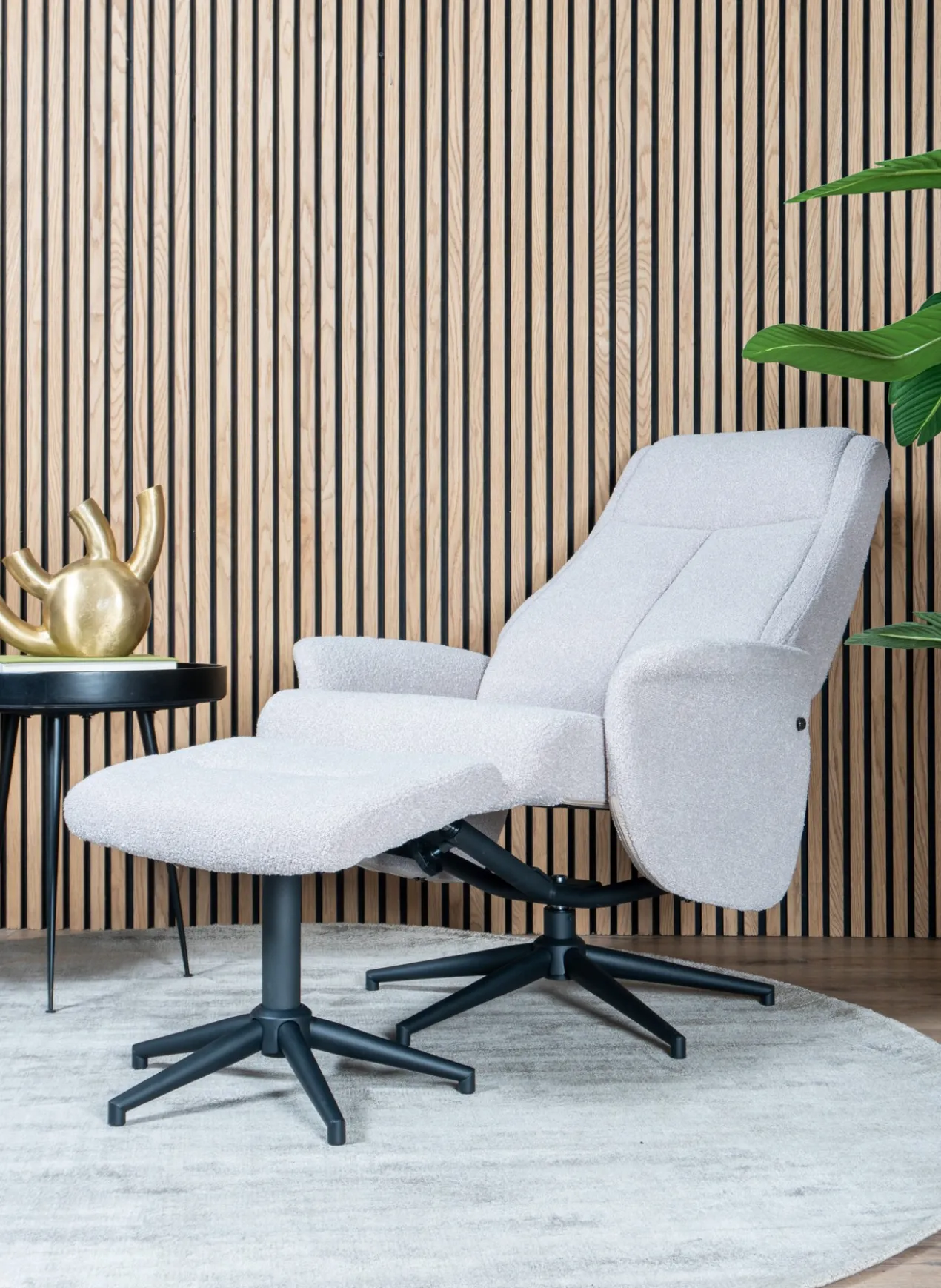 Relaxfauteuil Bindy + Hocker Bouclé Naturel