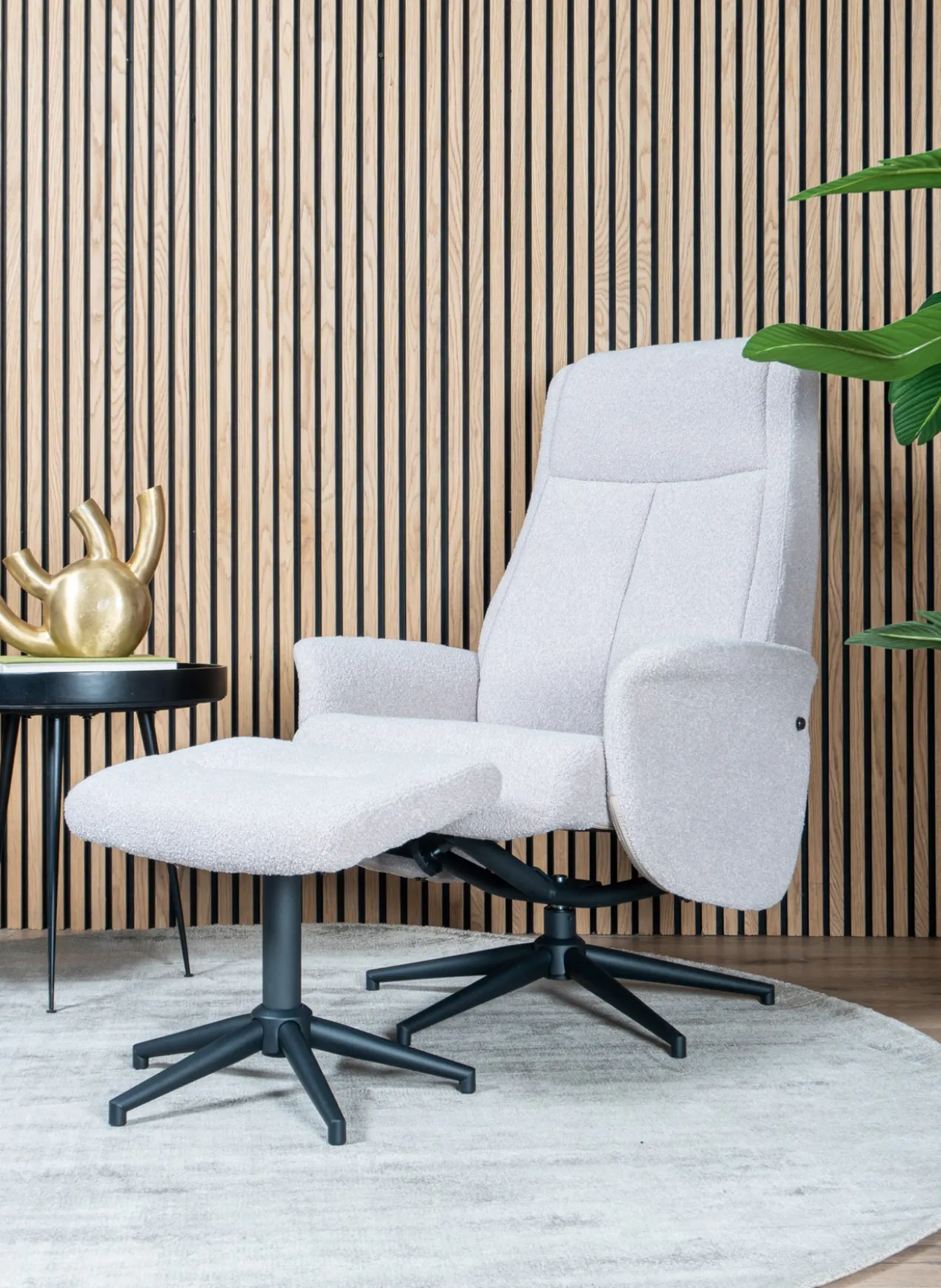 Relaxfauteuil Bindy + Hocker Bouclé Naturel