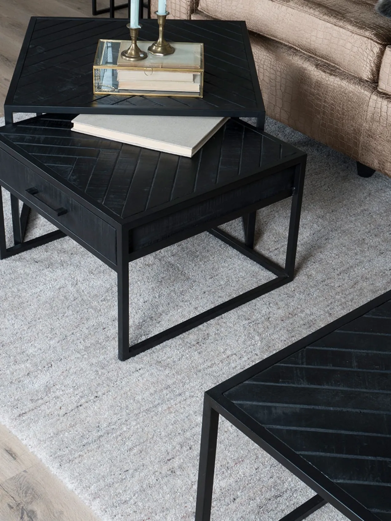 Salontafel Ruby visgraat zwart mangohout – set van 2