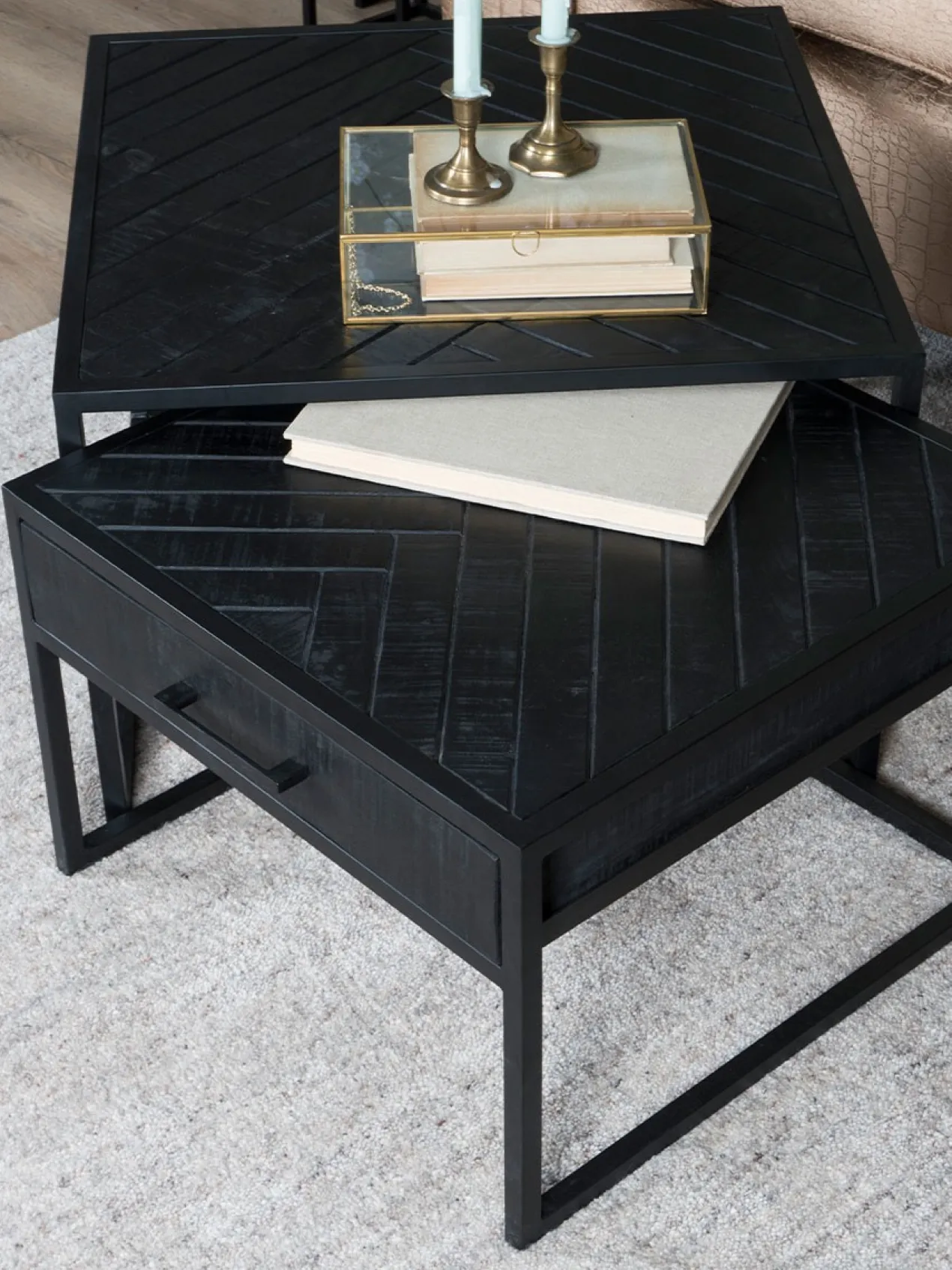 Salontafel Ruby visgraat zwart mangohout – set van 2
