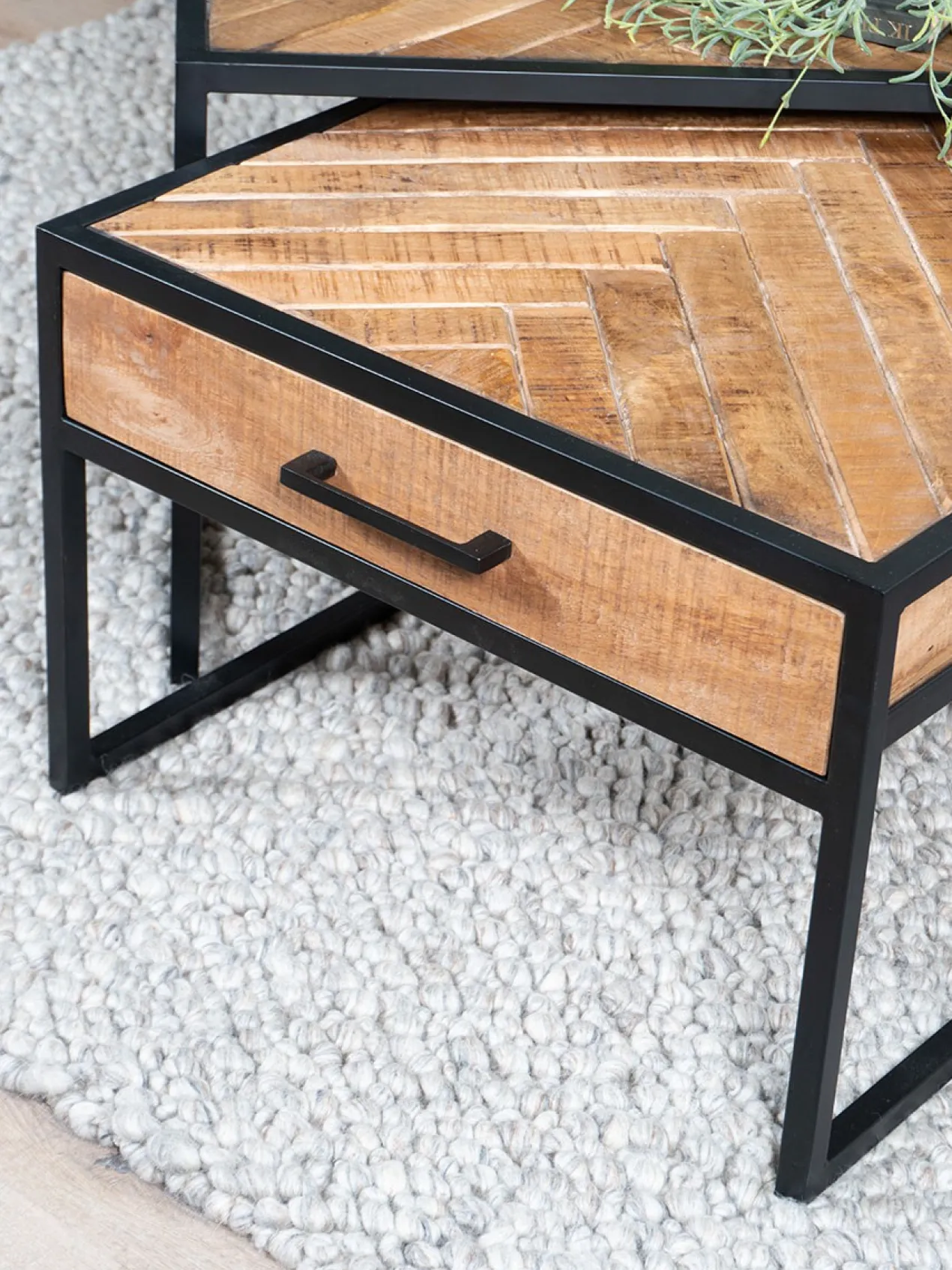 Salontafel Ruby visgraat zwart mangohout – set van 2