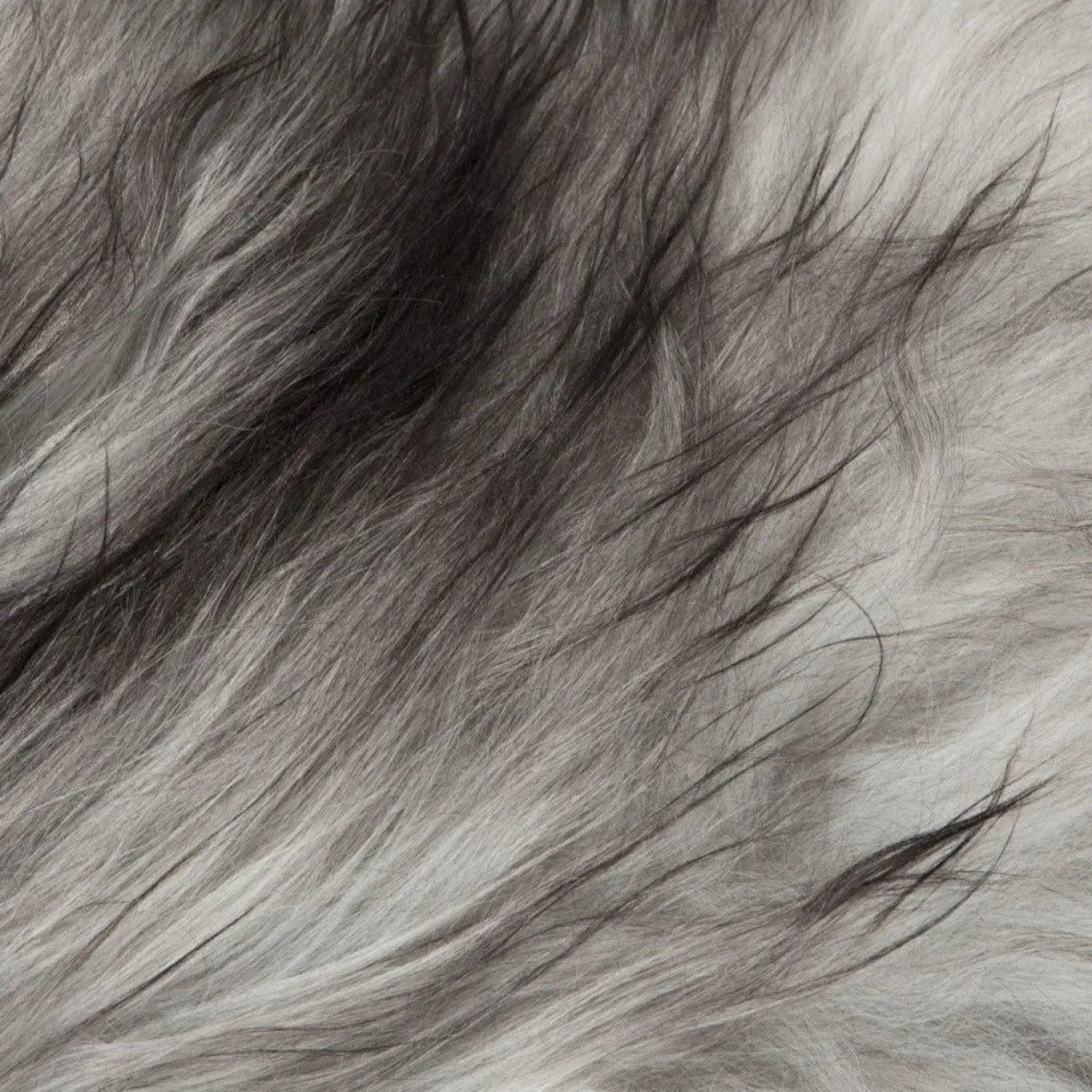 Schapenvacht icelandic natural grey 210×80 cm