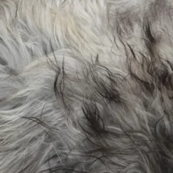 Schapenvacht icelandic natural grey 140×210 cm