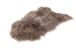Schapenvacht icelandic taupe longhair 100×65 cm