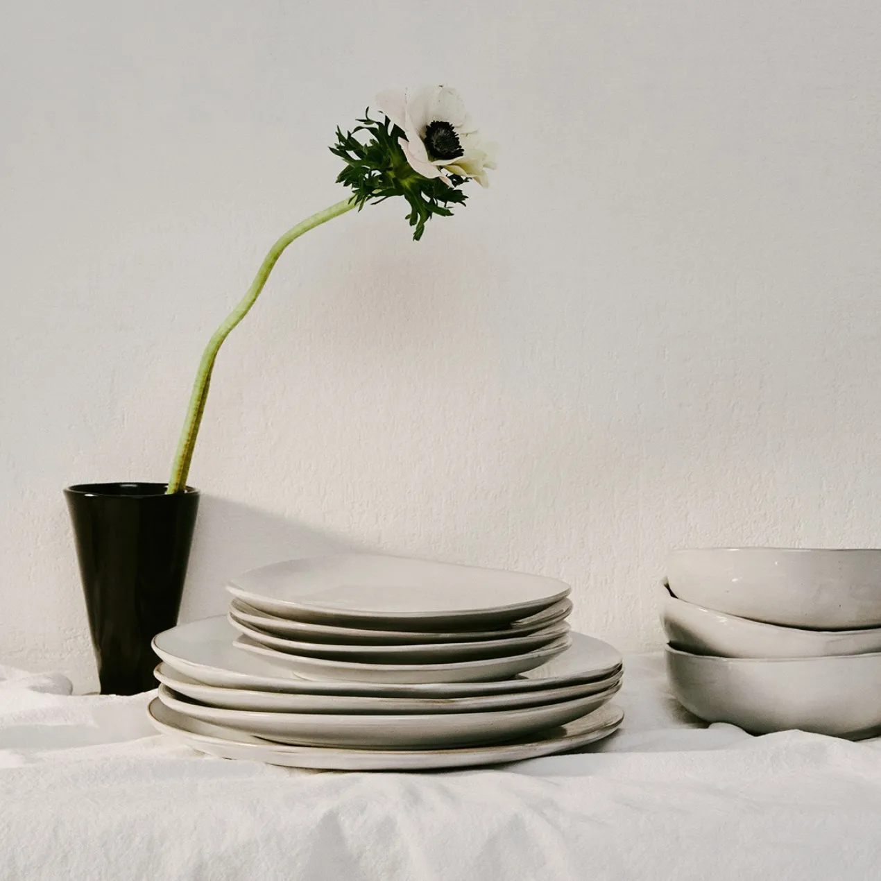 Servies La Mère off-white - set van 12