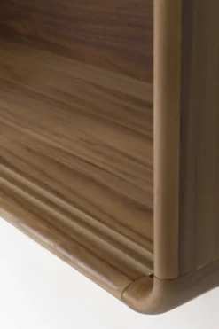 Shelf rise walnut