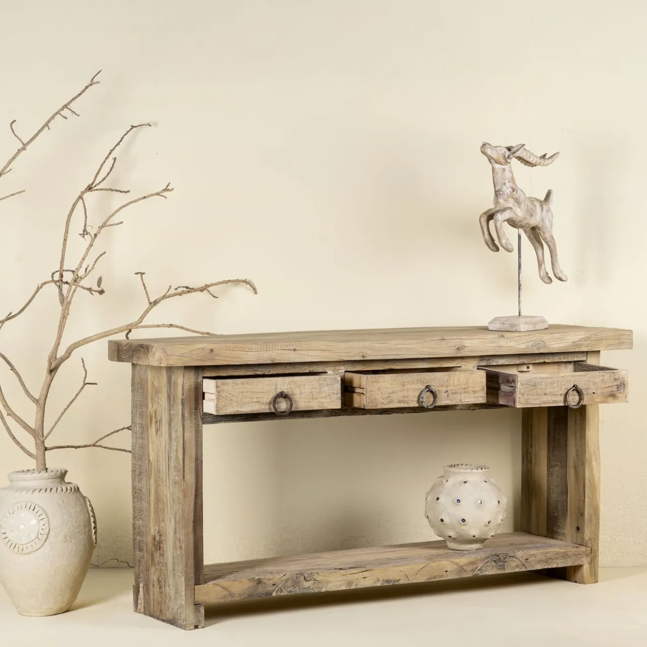 Sidetable Coconut