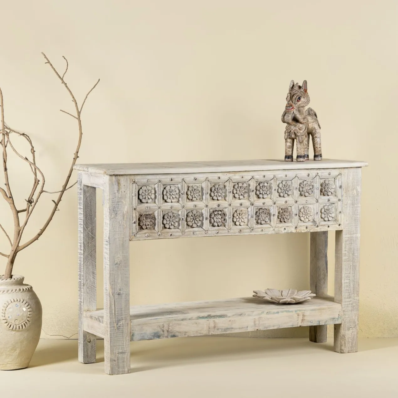 Sidetable Dhairya #1
