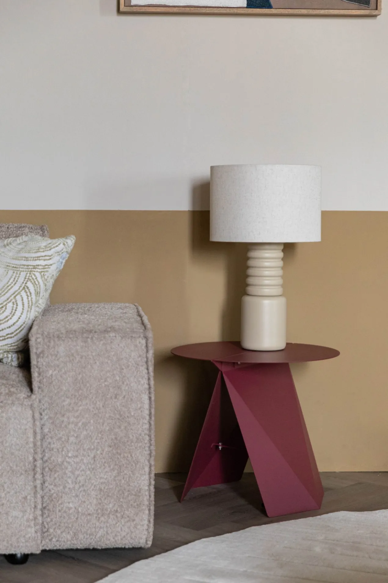 Side table foldy marsala