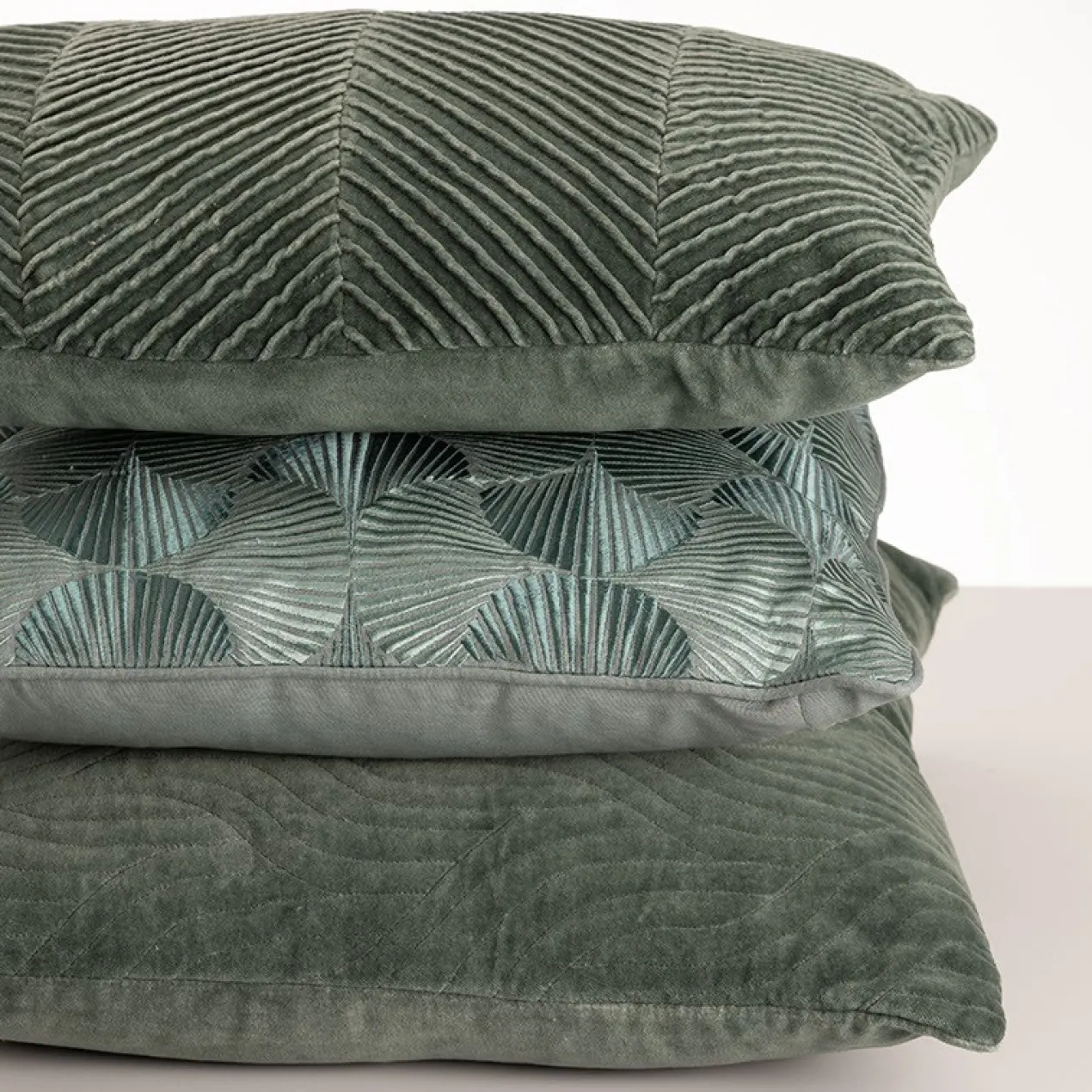 Sierkussen Curve velours seablue 50x50 cm