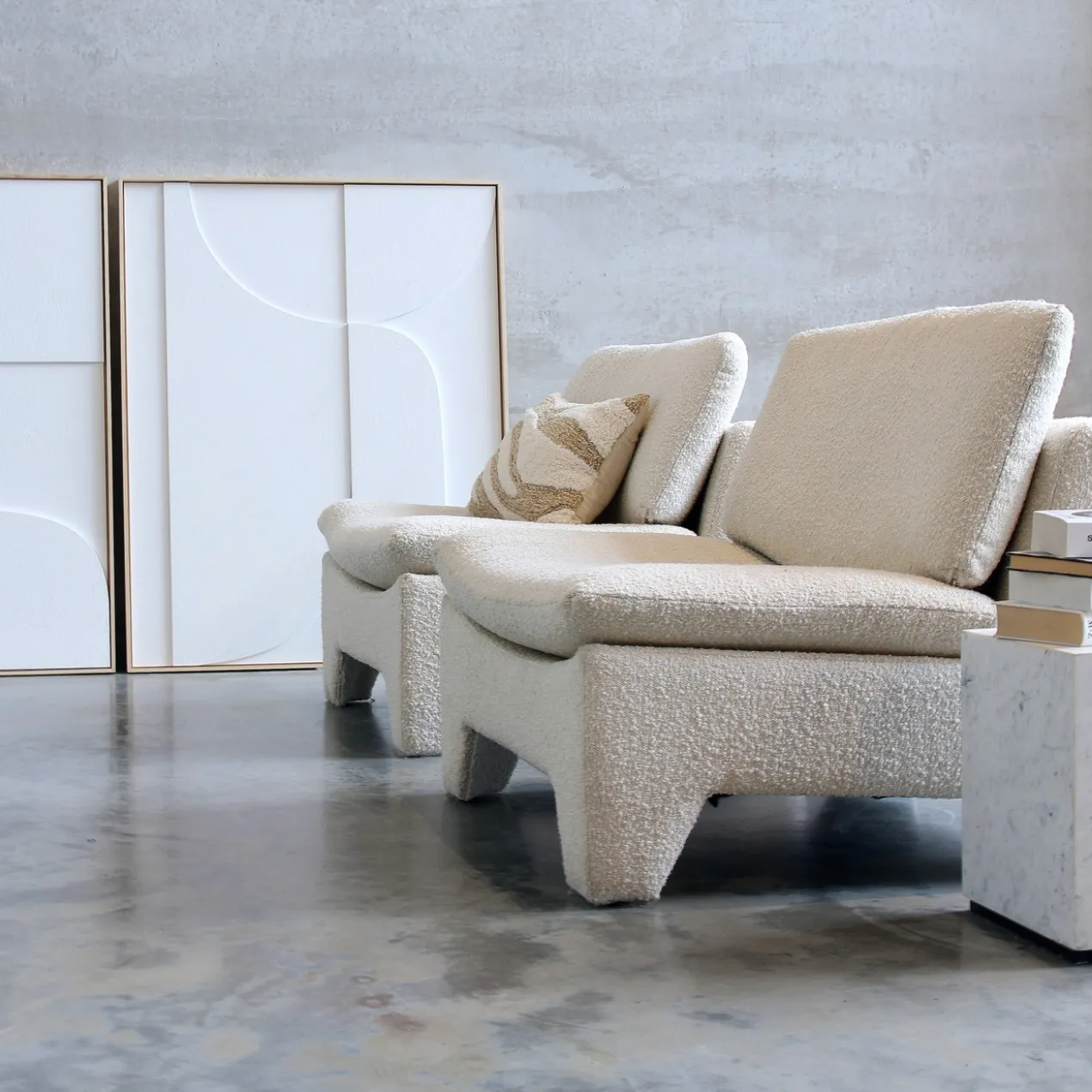 Sierkussen Fluffy 55x35 cm white/beige
