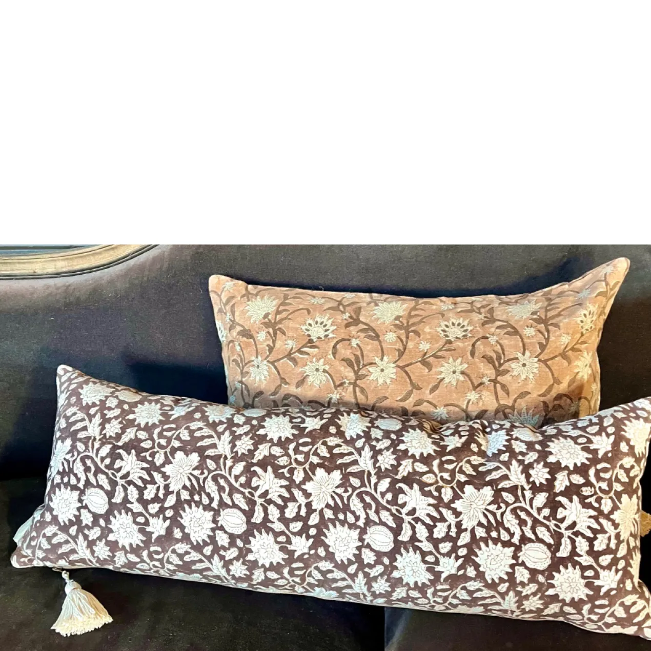 Sierkussen Handpainted dark brown 80x30 cm