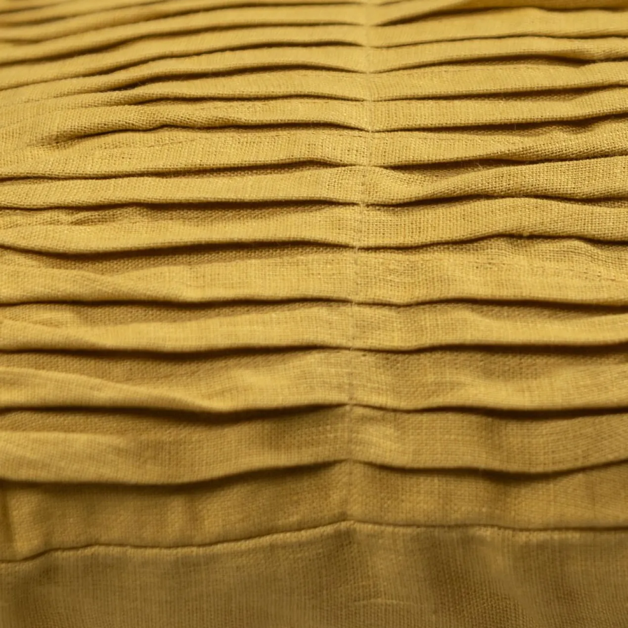 Sierkussen linnen Small wave mustard 35x50 cm