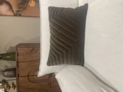 Sierkussen NM 40x60 cm goldbrown