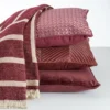 Sierkussen Richstitch linnen aubergine 40x40 cm