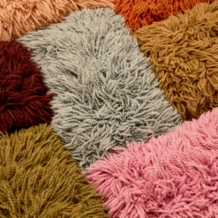 Sierkussen Shaggy bordeaux