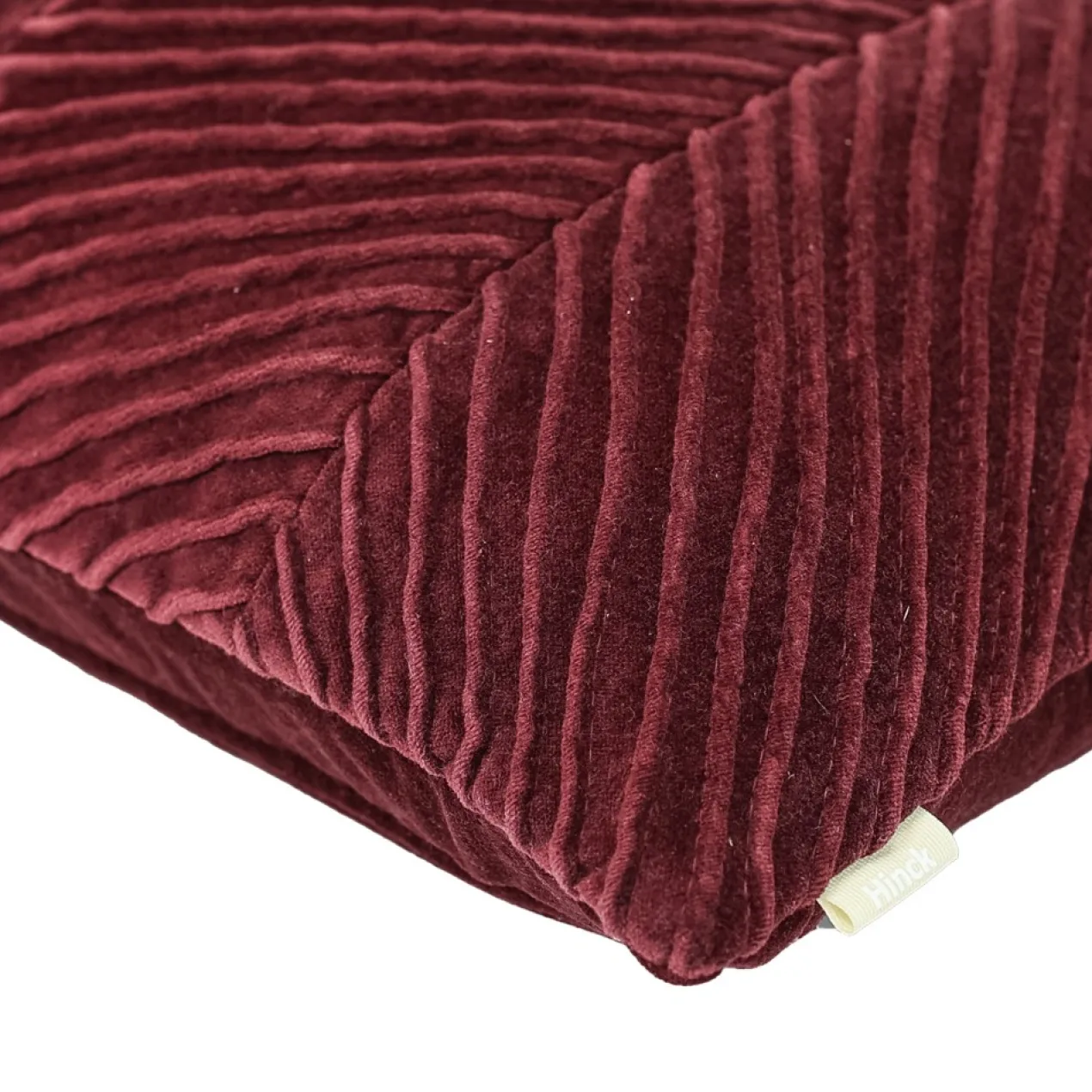 Sierkussen velours tucked allover aubergine