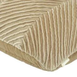 Sierkussen velours tucked allover beige