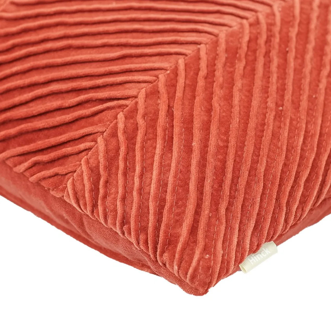 Sierkussen velours tucked allover terra