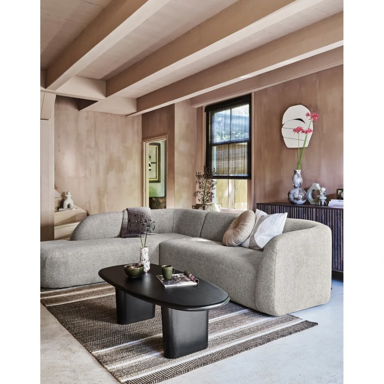Sloping hoekbank links off white melange