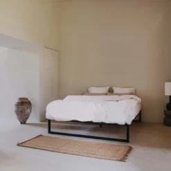 Stalen bedframe °01 | Zwart 200 x 210 cm