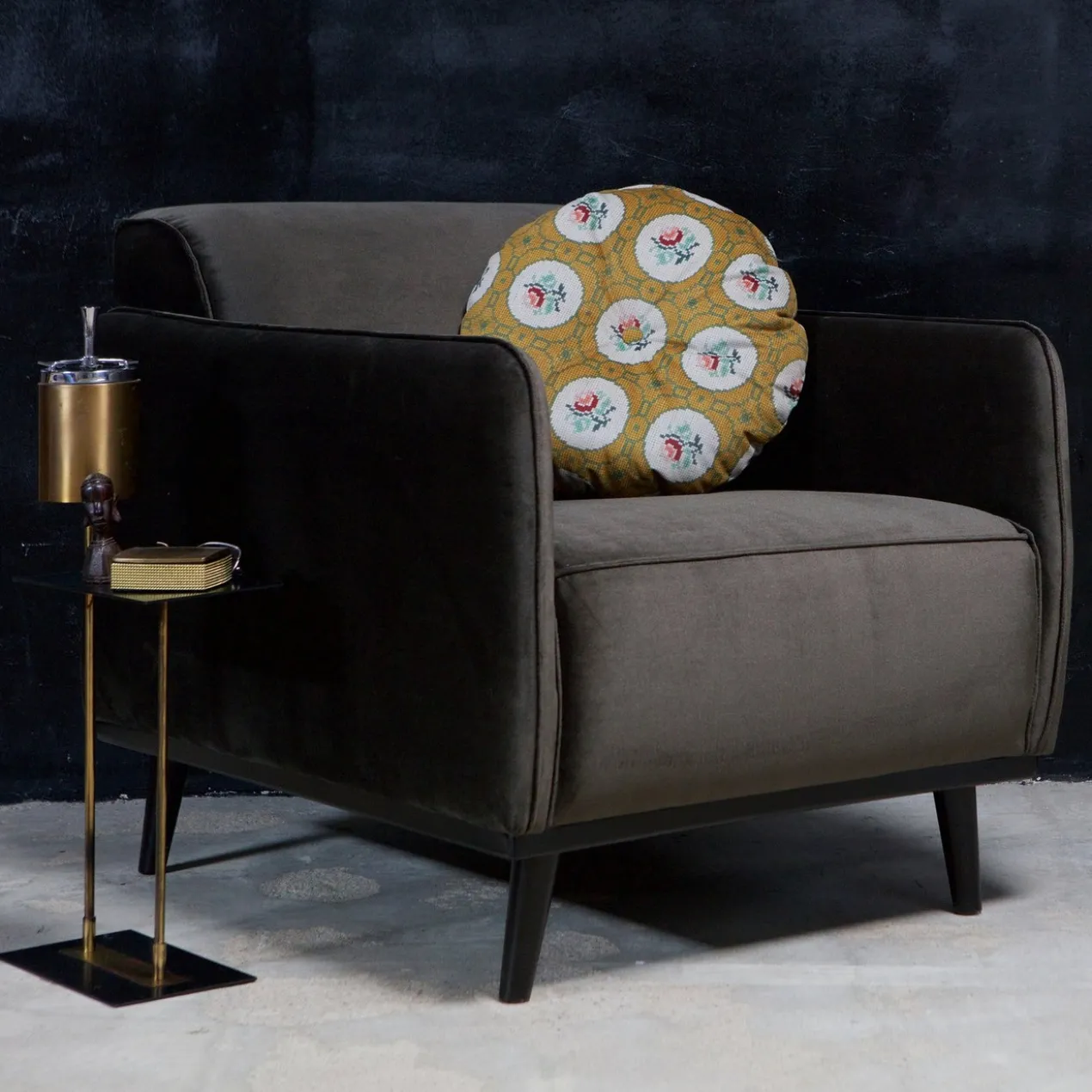 Statement fauteuil met arm velvet warmgroen