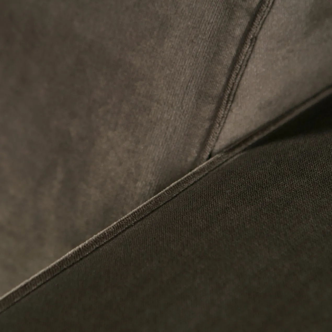 Statement xl 4-zits bank 372 cm velvet warmgroen