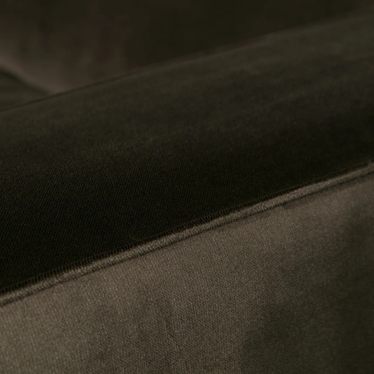 Statement xl 4-zits bank 372 cm velvet warmgroen