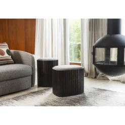 Storage pouf bay low