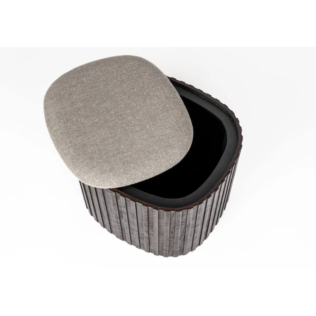 Storage pouf bay low