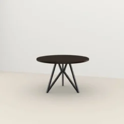 Studio HENK tafel Butterfly Rond Tripod - zwart frame, gerookte beits ⌀110 | Gerookte Beits | Rechte Rand | Frame Zwart