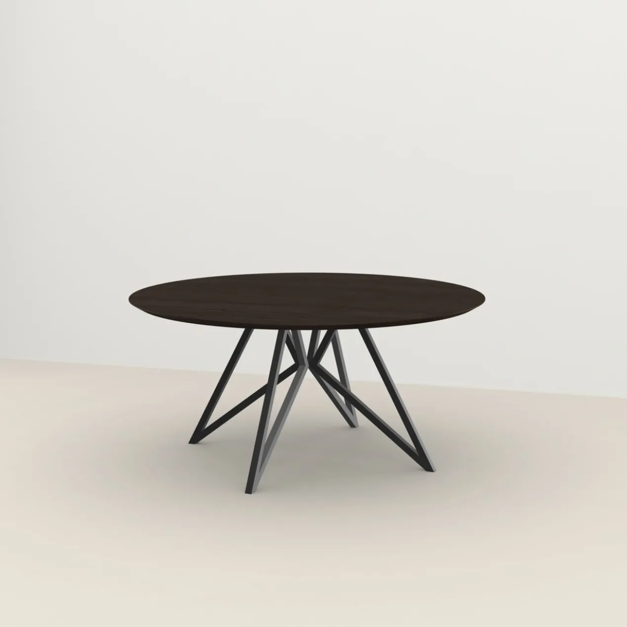 Studio HENK tafel Butterfly Rond QuadpodXL - zwart frame, gerookte beits ⌀180 | Gerookte Beits | Verjongde Rand | Frame Zwart
