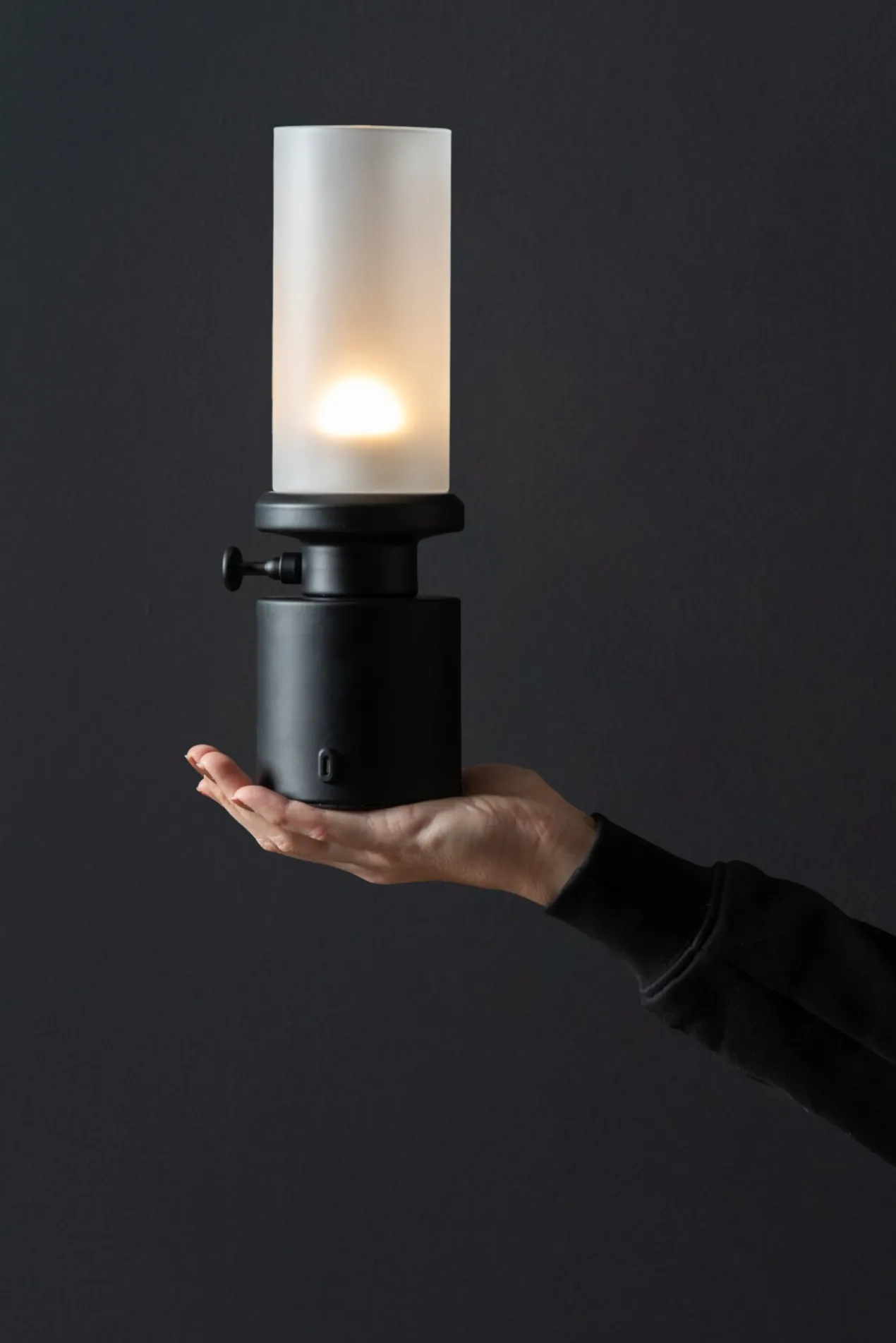 Table lamp Camp LED iron ochre yellow