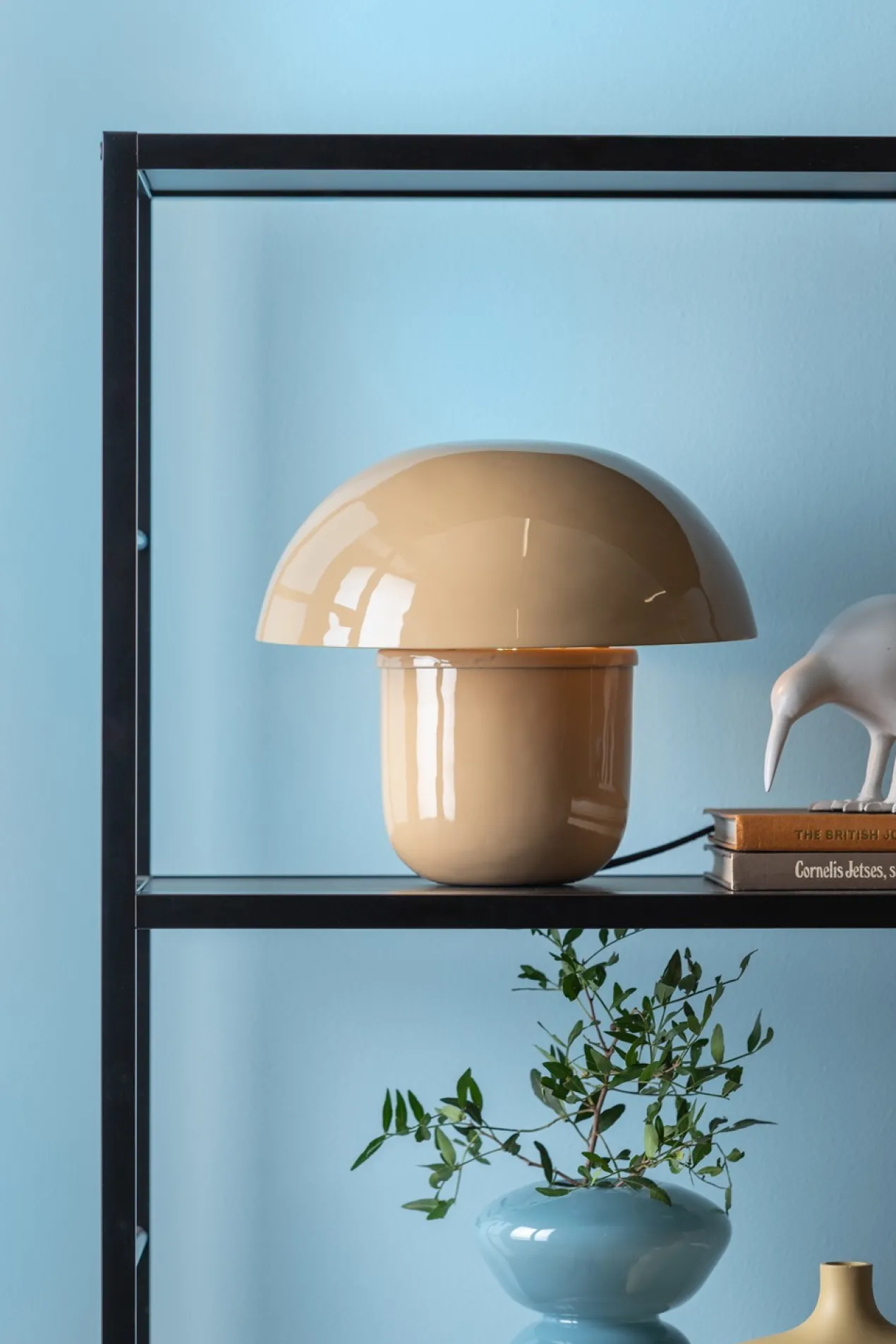Table lamp Fat Mushroom enamel soft brown